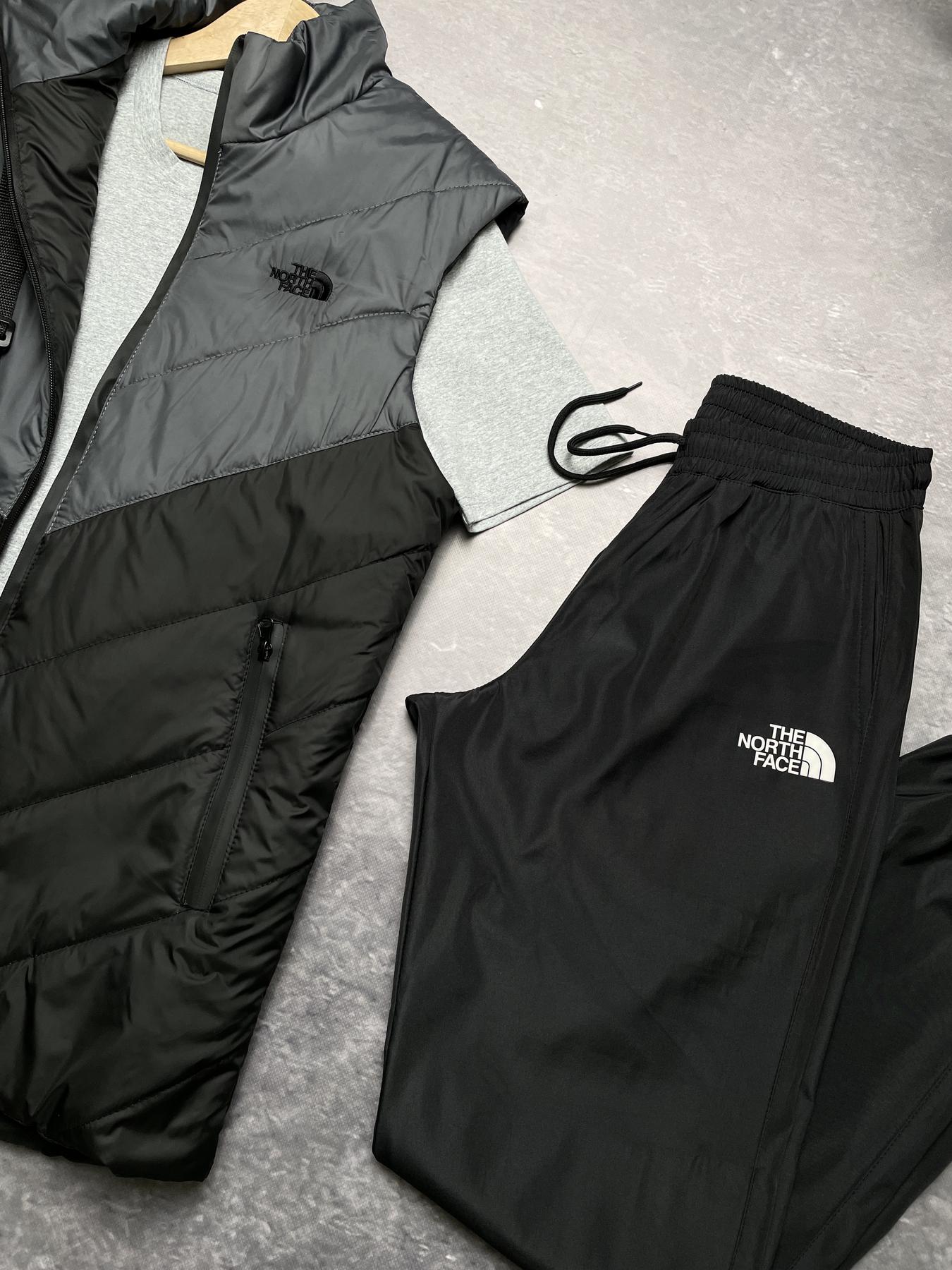 Комплект TNF 'Clip' жилетка сіро-чорна + сіра футболка та штани president + барсетка у подарунок