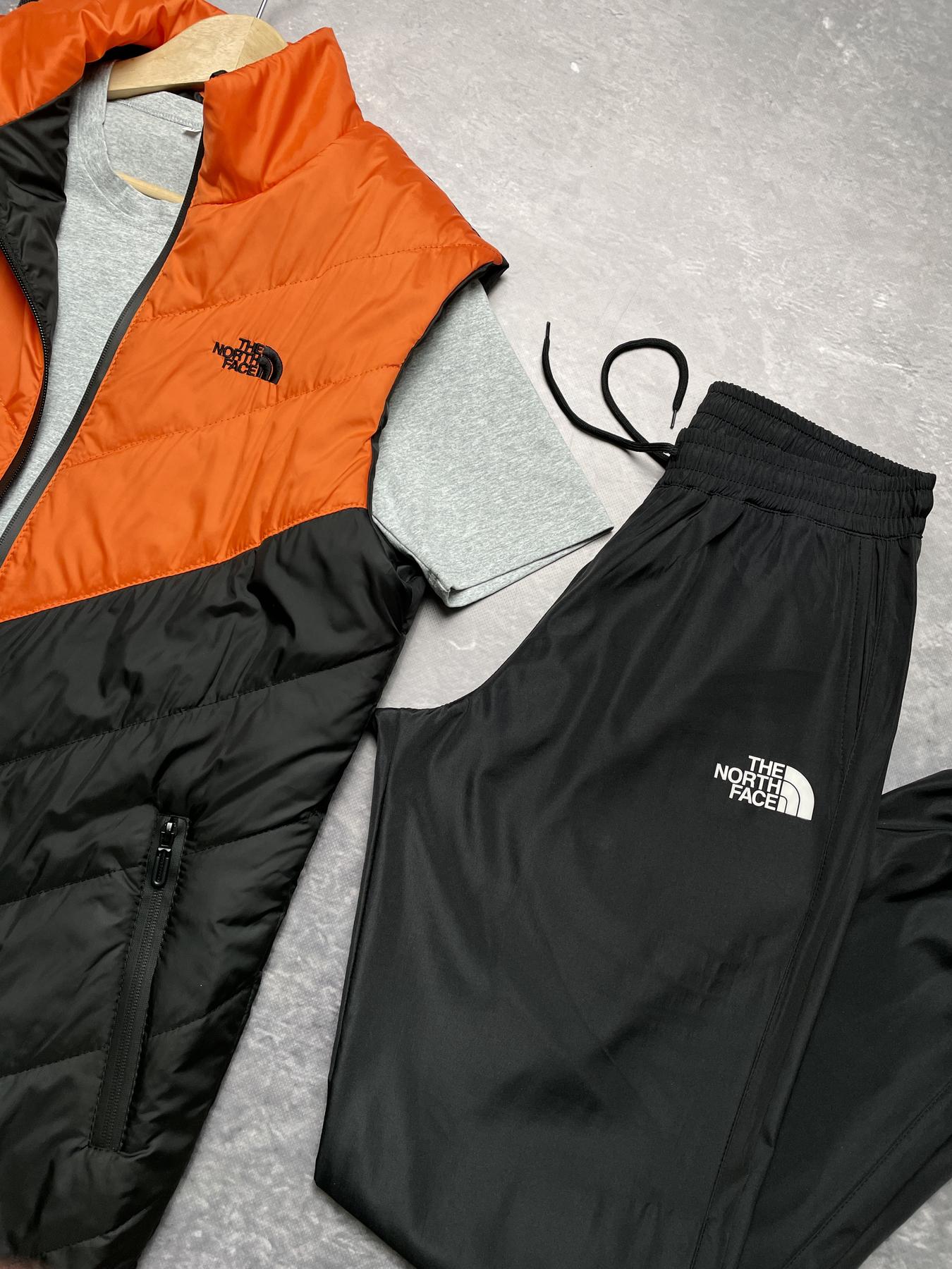 Комплект TNF 'Clip' жилетка помаранчево-чорна + сіра футболка та штани president + барсетка у подарунок