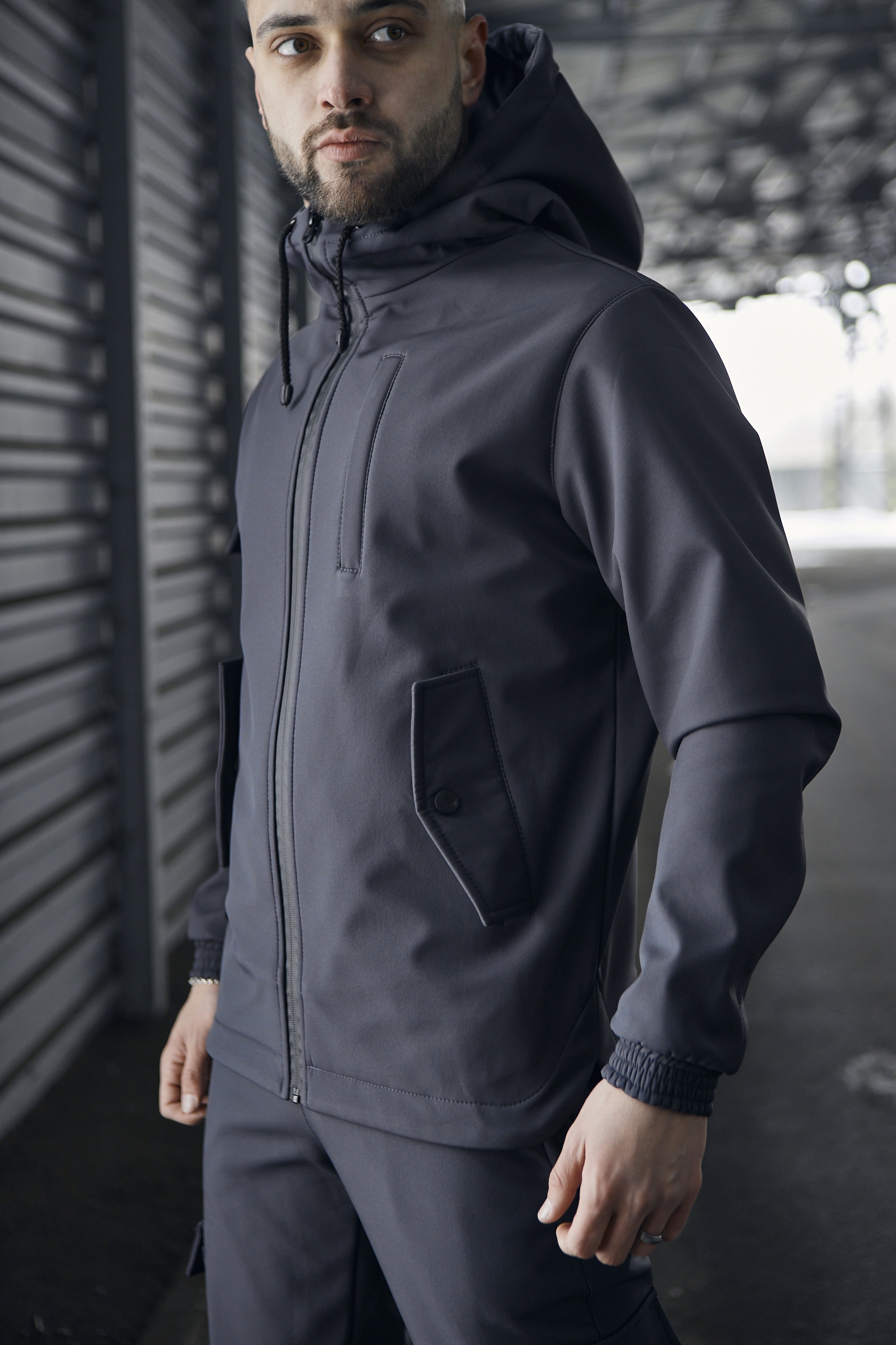 Костюм Softshell Intruder серый