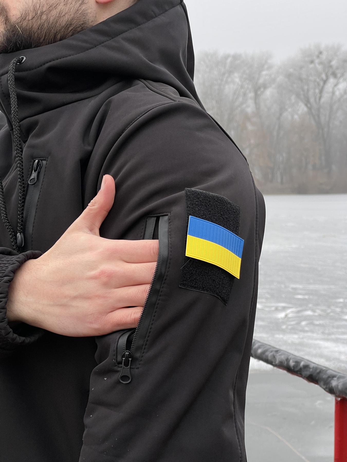 Костюм REEF чорний з шевроном